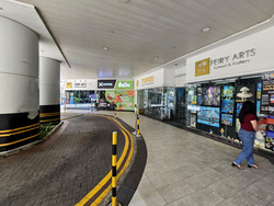 Sunshine Plaza (D7), Retail #597073061